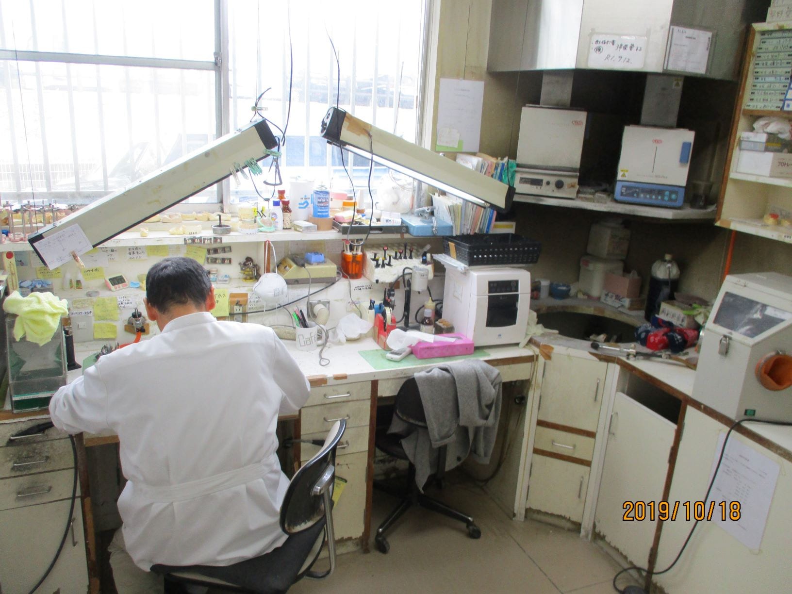 ①受付 ②待合室 ③歯科技工士