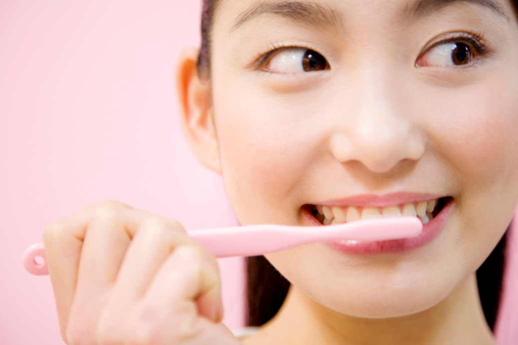 予防と治療の両面から歯周病に対応します