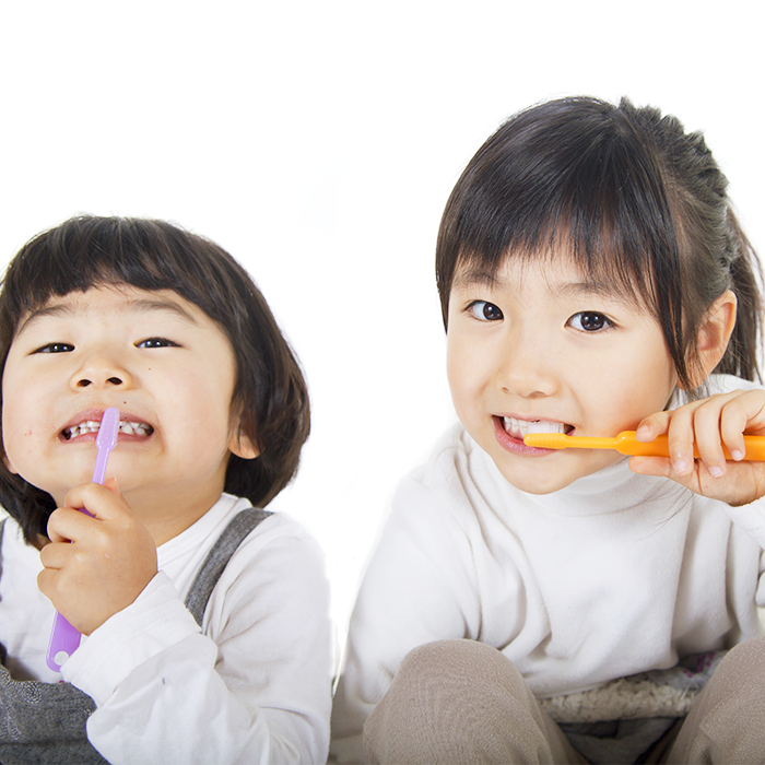 お子様が安心して楽しく治療が受けられる歯科医院を目指しています