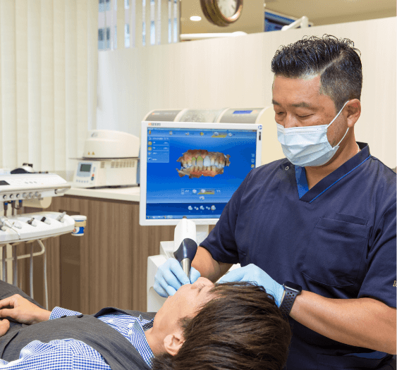 セレックで製作されるセラミックは非常に耐久性が高く、見た目にも自然な仕上がりで、長期的に使用することができます