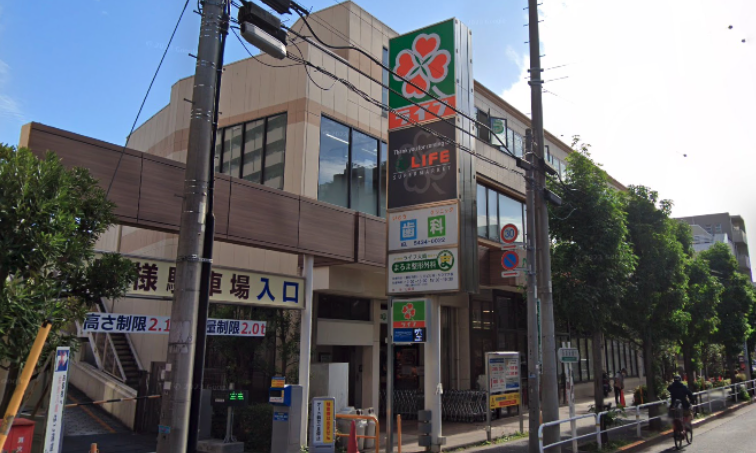 ①外観②受付③診療室