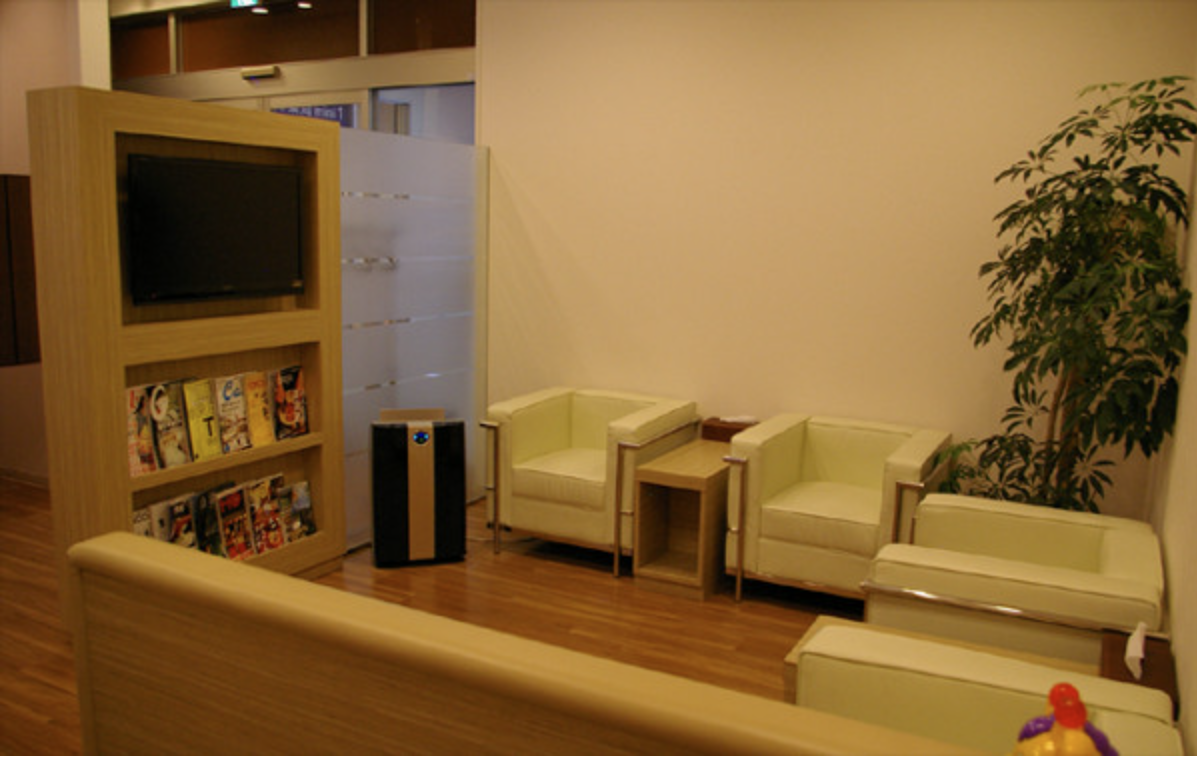 【土日診療あり】【東西線宮の沢駅徒歩1分】痛みをできるだけ抑えた治療で地域に根差した歯科医療を提供する「宮の沢駅前歯科クリニック」