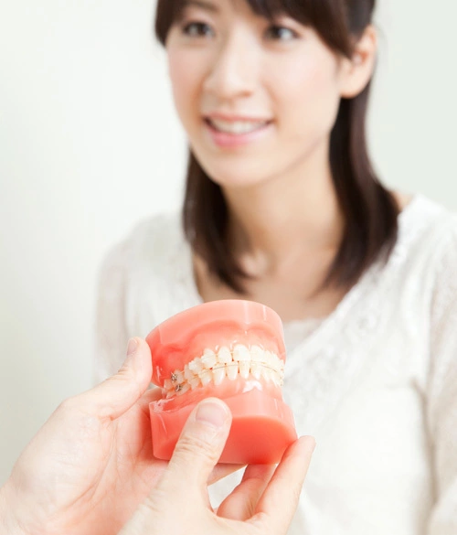 矯正歯科で綺麗な歯並びを手に入れましょう。