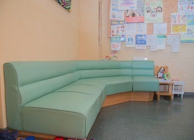 診療前後はリラックスしてお待ちください