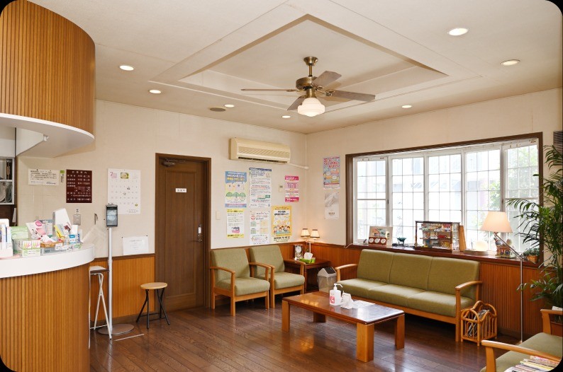 【伊豆長岡駅徒歩5分・駐車場完備】リラックスできる環境と通いやすさを大切にする村田歯科医院