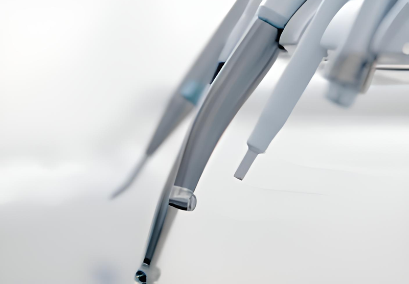 患者様の心と体に寄り添う科学的根拠に基づいた予防重視の歯科医療