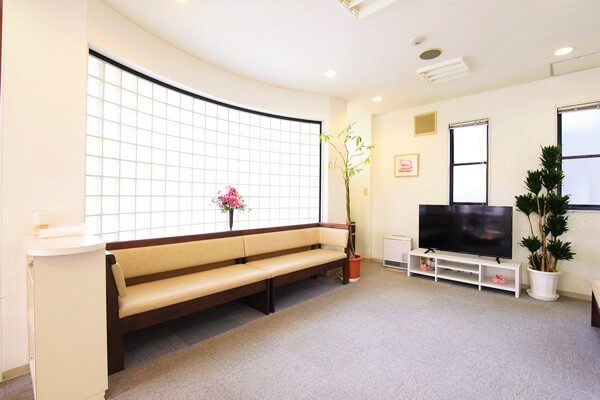 【柳原駅徒歩3分・バリアフリー】地域に寄り添い安心を支える堀本歯科の診療体制