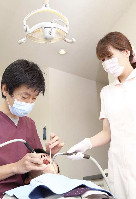 痛みを抑えた治療を心がけ、治療に対する不安を軽減できるよう努めています