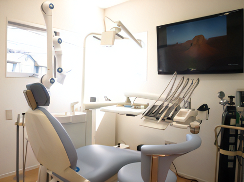 インプラント治療を行う特診室