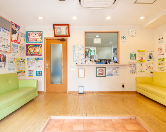 【与野本町駅 徒歩14分】行きつけの歯医者さんとして長く通える。患者様お一人お一人との対話を大切に、痛みの少ないやさしい治療をご提供