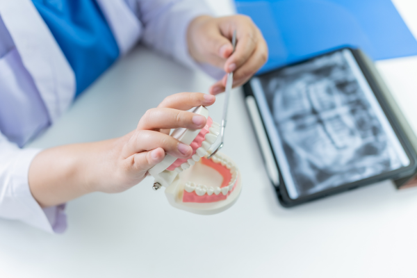 精密で丁寧な処置を行うことを大切にしています。※画像はイメージです