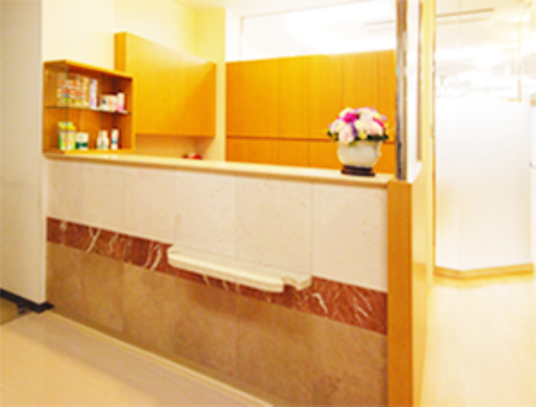 【日本顎咬合学会認定医在籍】【送迎バスあり】コミュニケーションを大切に患者様のニーズに合わせた治療を提供する本間記念東北整形外科・東北歯科