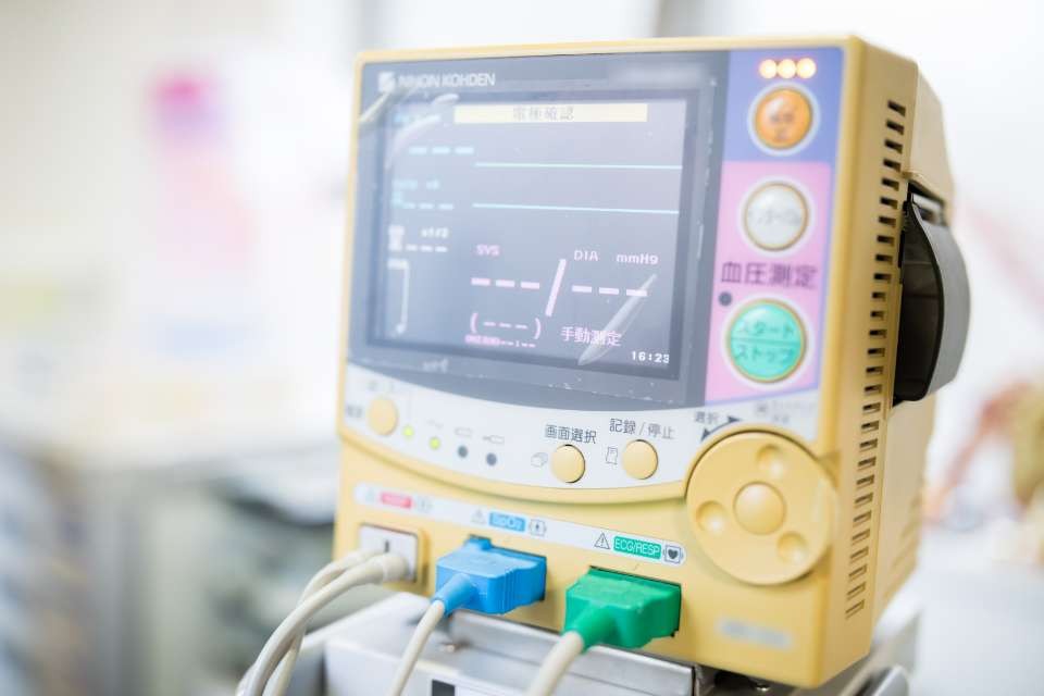 【内科併設】口腔外科を専門とする「松平・畠医科歯科クリニック」