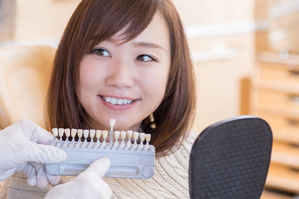 しっかりと固定されることで安定した噛み心地を実現します。