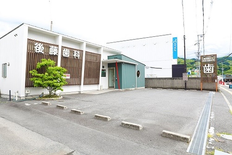 充実した環境で治療を行える歯科医院です
