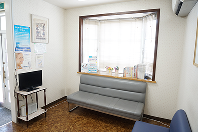 外観・受付・待合室