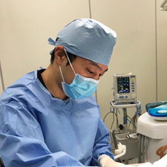 院長の黒川 貴史