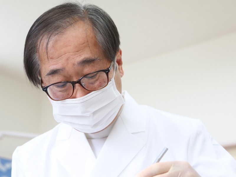 歯周病に対して、丁寧な治療とケアを行っています