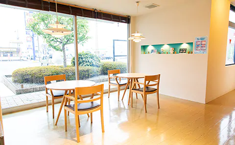 【口腔外科指導医 在籍】【矯正歯科指導医 在籍】土日診療に対応し、専門医連携で矯正から口腔がん検診まで行うホワイト歯科 戸島