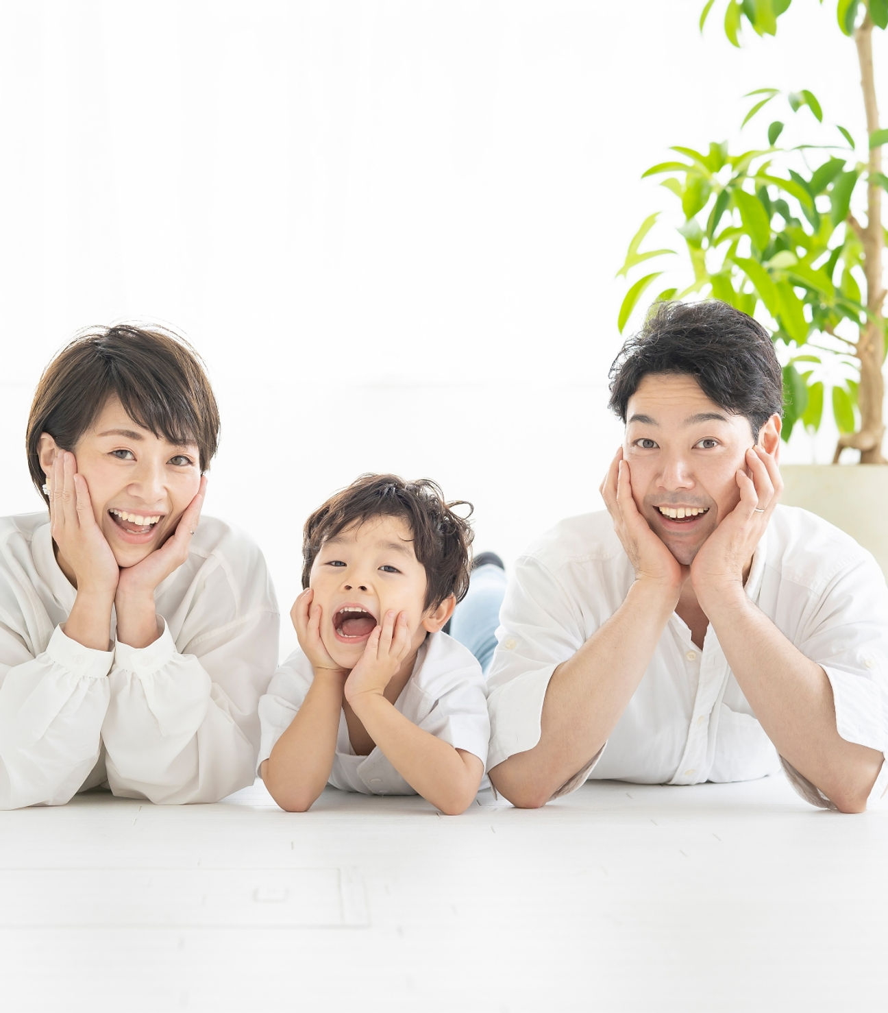 皆様のお口の健康を守るために虫歯、⻭周病の予防治療を大切にしています