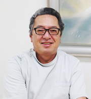 院長の月山 光健