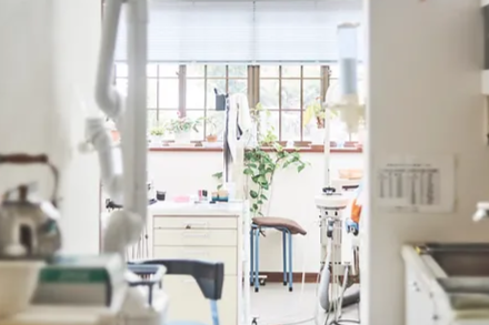 【八丈島空港から車で５分】【訪問歯科で往診に伺います】１人１人を大切に信頼される医院づくりを目指す大賀郷歯科クリニック歯科