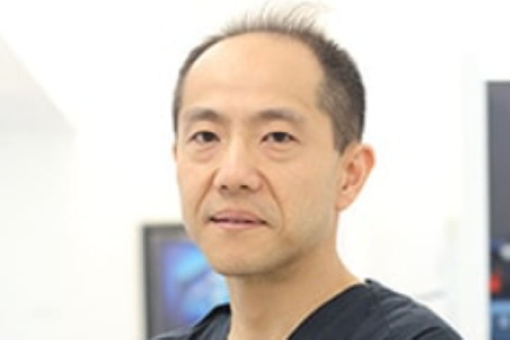 院長の早野圭吾