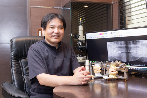 院長の亀井勝行