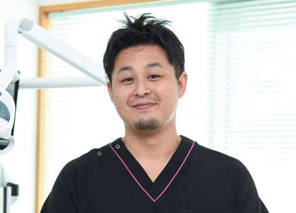 患者様が不安を抱え込まず、安心してお口の悩みや希望を相談できる関係づくりを大切にしています。