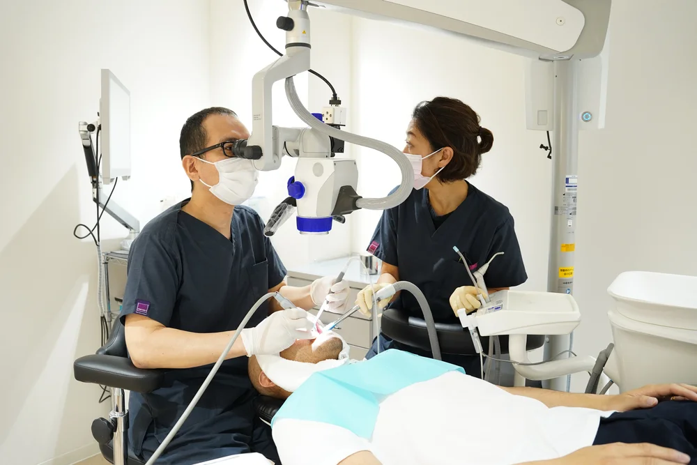 痛みをできる限り抑えるため、麻酔の打ち方やスピード、麻酔薬の浸透方法まで工夫しています