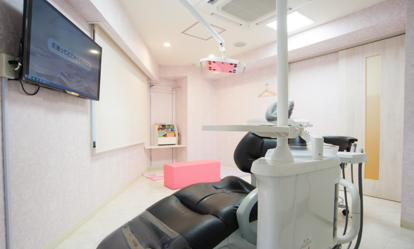 【土曜日診療あり】最新の設備と技術を駆使し、痛みを最小限に抑えた治療を提供する「こころ歯科クリニック」