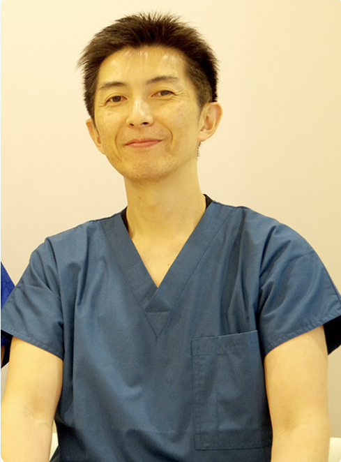 院長の迫田 賢二（さこだ　けんじ）