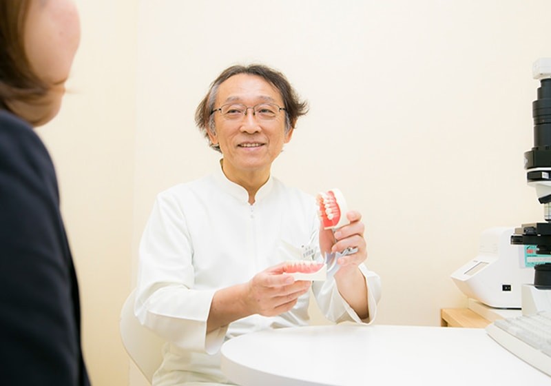 長期的な口腔環境を見据えて治療を進めています