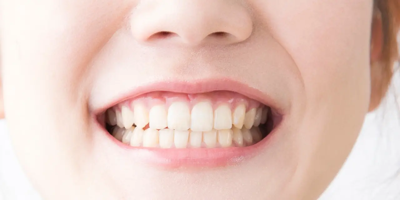 咬み合わせを治すことで、よく噛めるようになることだけでなく、これらの全身症状の改善を目指しています