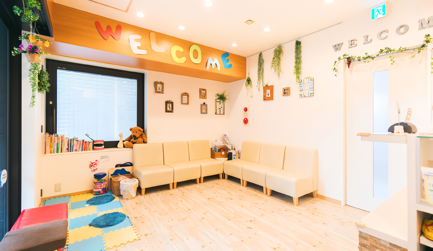 ①診療スペース②受付③待合室