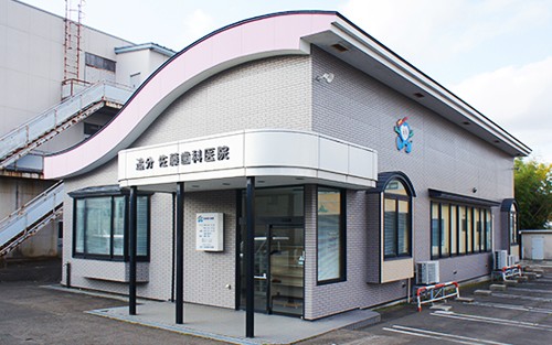 ①外観②受付③診療室