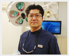 歯科部長の本間崇裕