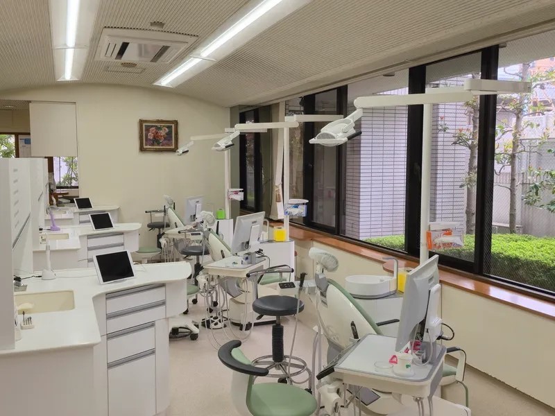 快適な診療ユニットを導入しております