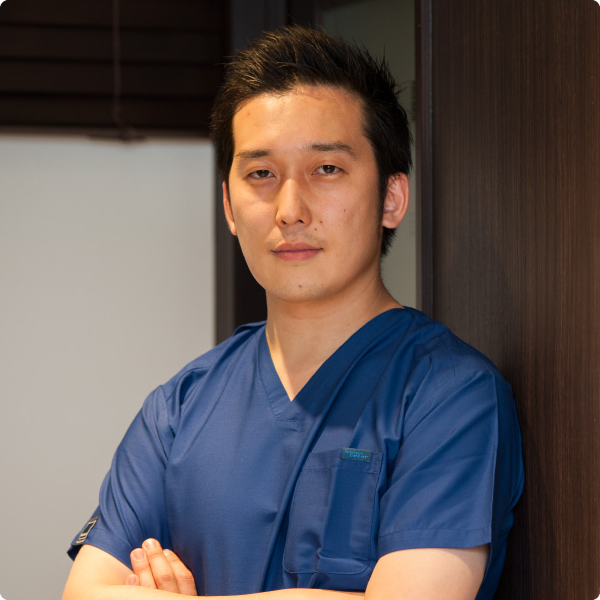 院長の浅野 真秀