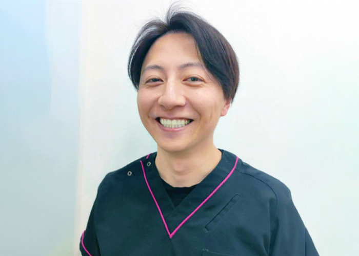 院長の秋葉 信晶