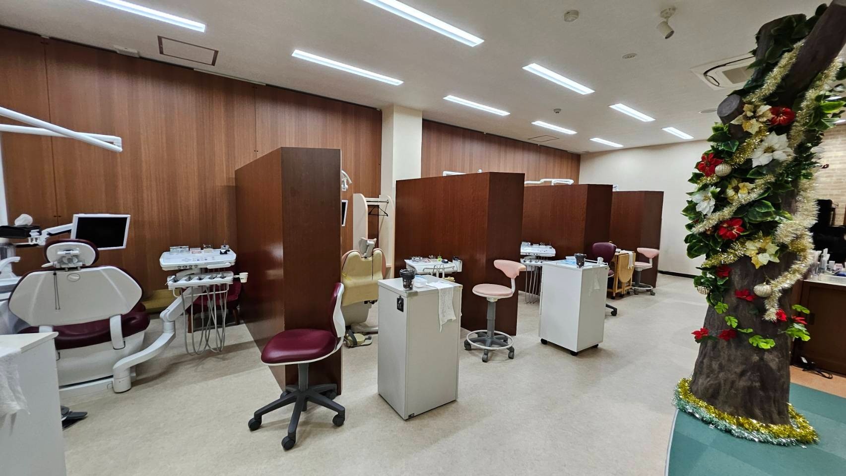 【駐車場完備】ライフステージに合わせた診療で幅広い世代を支える みのり歯科クリニック