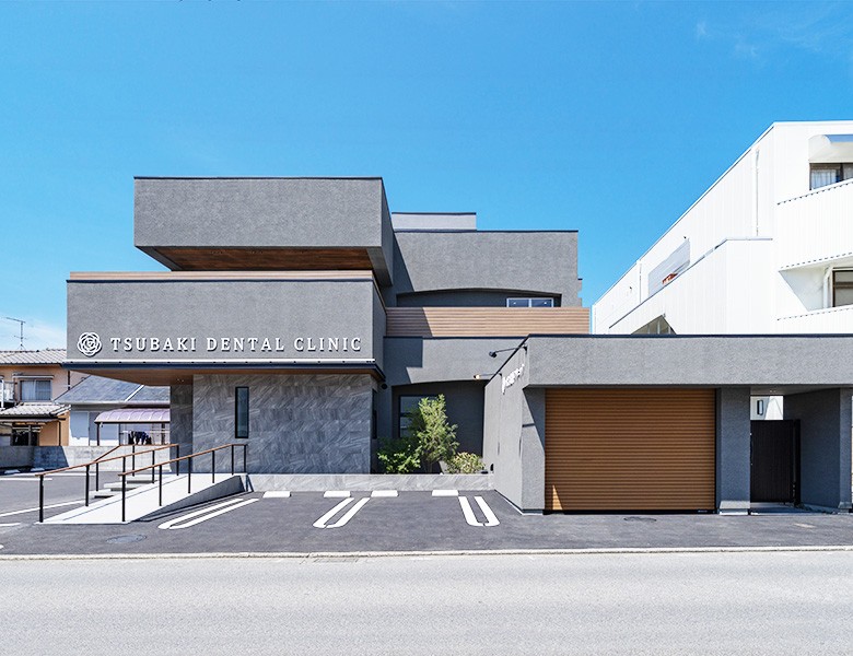 ①外観②受付③待合室