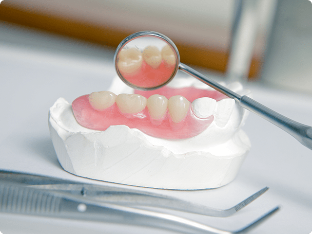 入れ歯の悩み、一緒に解決しませんか？