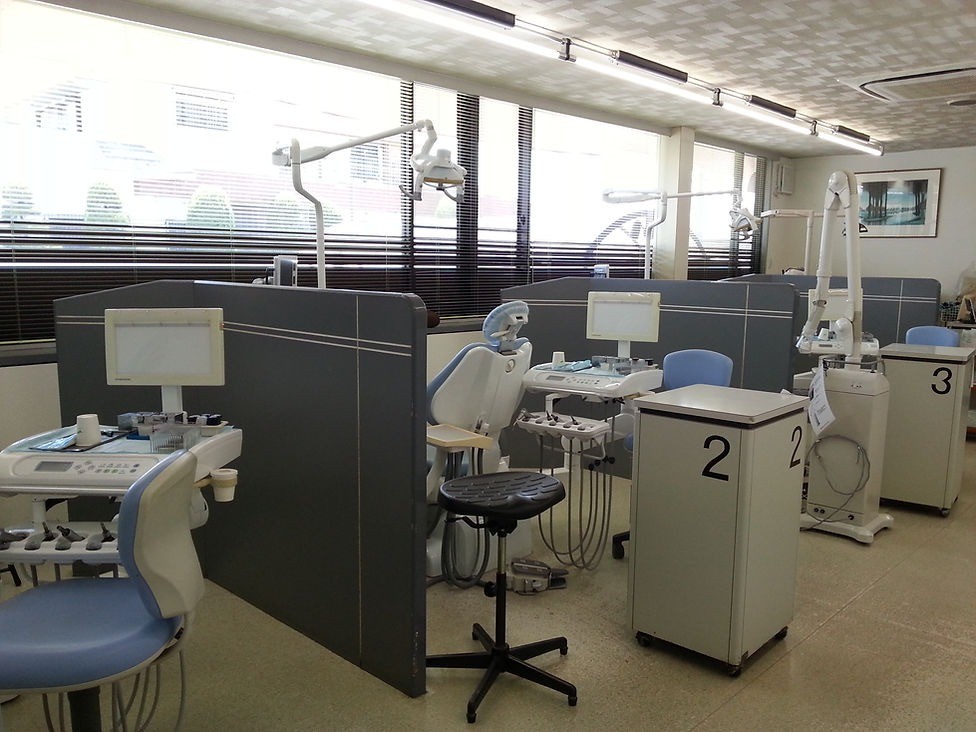 【伊勢松本駅 徒歩7分・駐車場完備】予防からインプラントまで幅広く対応する川村歯科クリニック