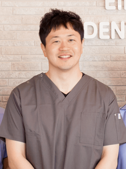 院長：行正 卓磨（ゆきまさ　たくま）