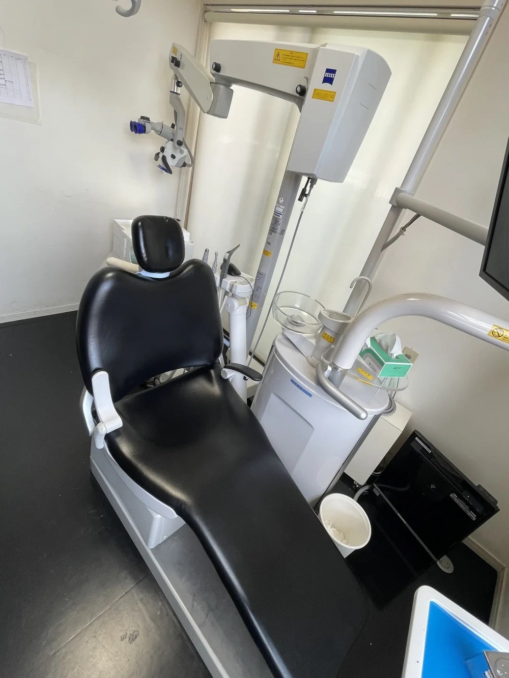 ①外観②診療ユニット③診療室からの景色