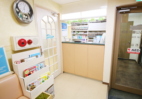 【竹ノ塚駅東口より徒歩5分】平日は20時まで診療する城西石山歯科医院