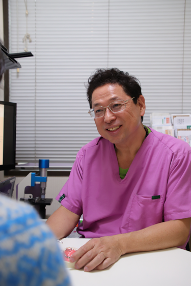 治療計画を説明する様子