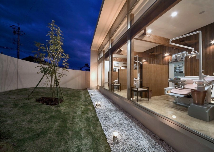 位相差顕微鏡や写真を用い、状態を「見える化」した歯周病ケア