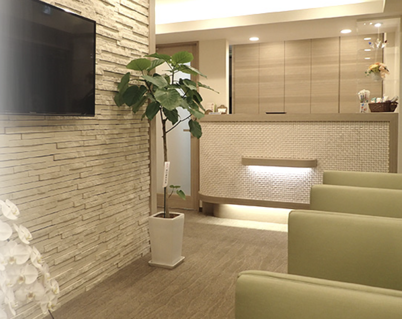 【日本矯正歯科学会認定医 在籍】【日曜診療・町田駅 徒歩1分】快適な矯正治療を提供